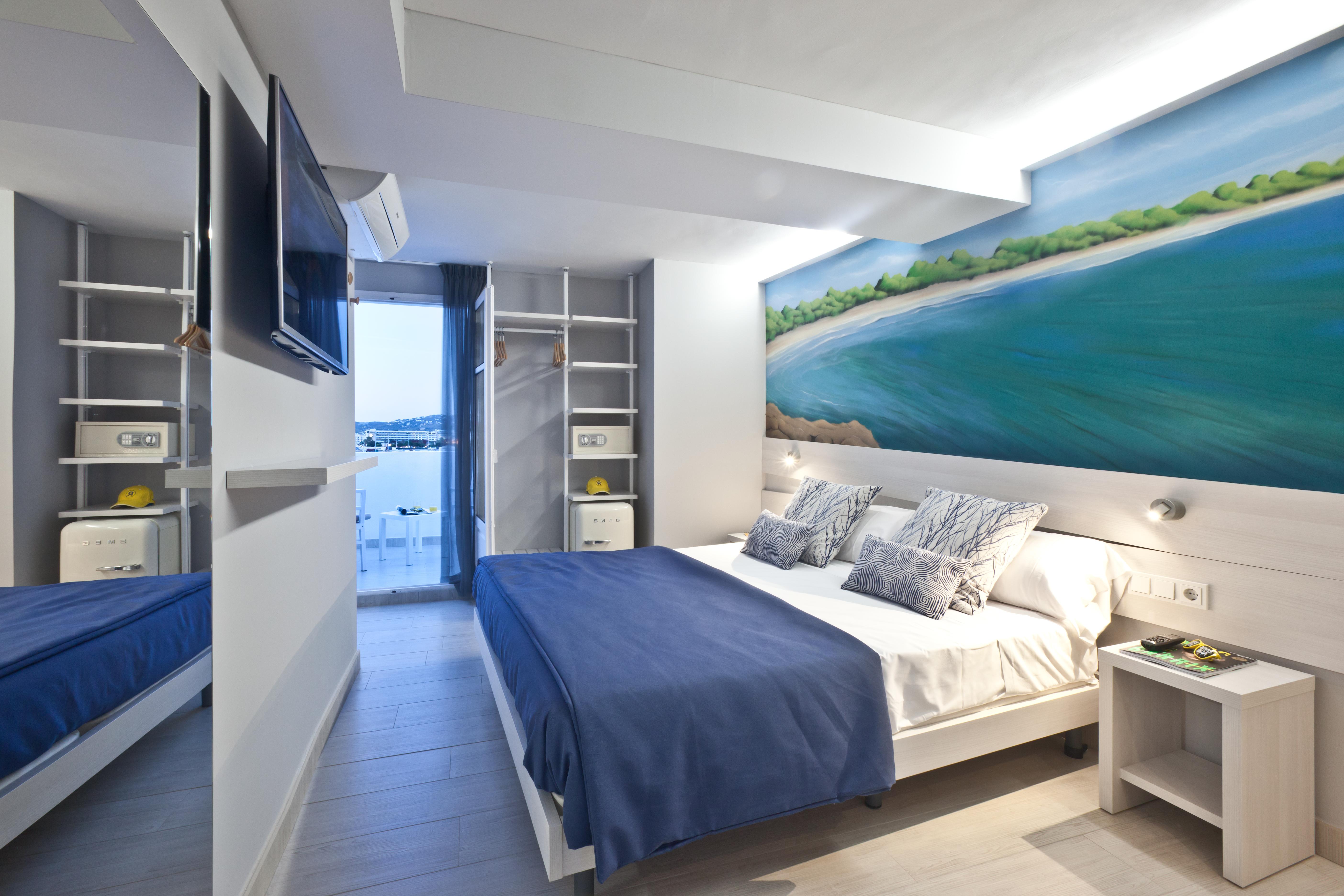 Ryans La Marina (Adults Only) Hotel Ibiza-stad Buitenkant foto