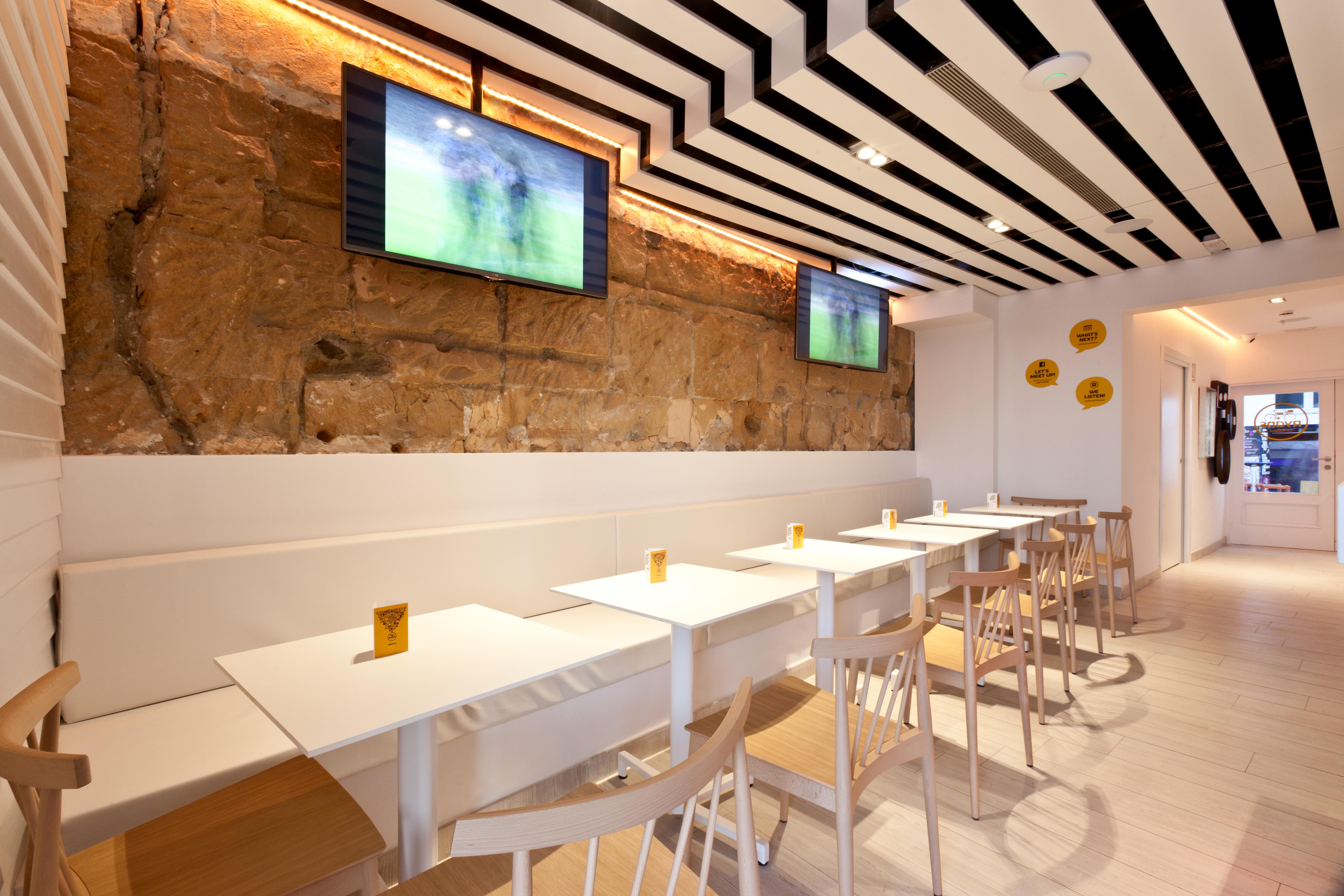 Ryans La Marina (Adults Only) Hotel Ibiza-stad Buitenkant foto